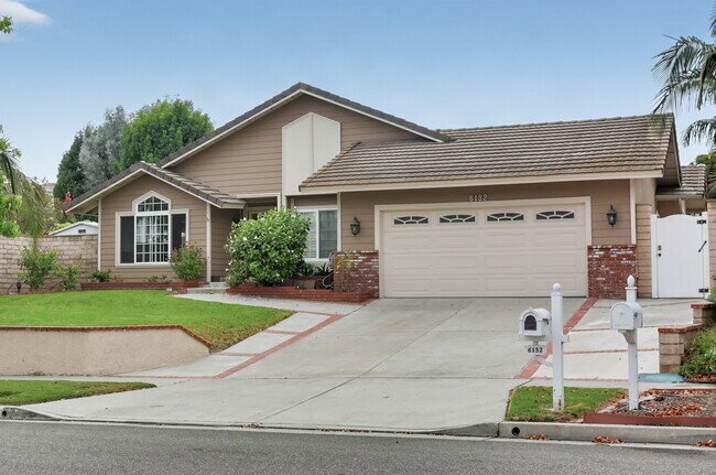 Building Photo - 6132 E Baja Dr