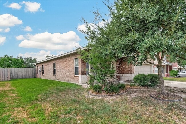 Building Photo - 22023 Westerpine Ln