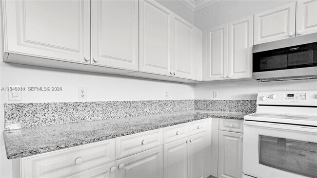 Building Photo - 10863 NW 85th St