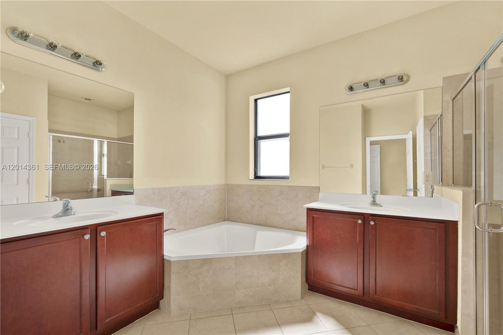 Building Photo - 11924 SW 155th Ct