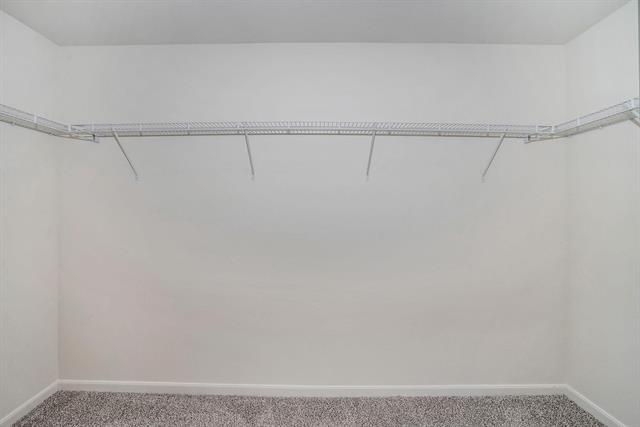 Building Photo - 1460 Sunkiss Dr