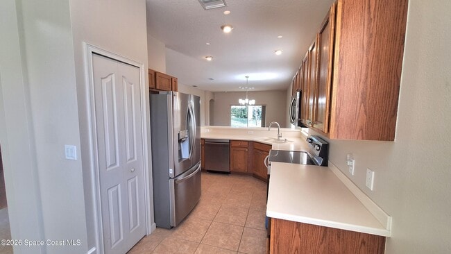 Building Photo - 6921 Abbeyville Rd