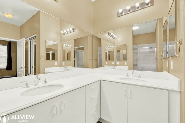 Building Photo - Ground-Floor, 2 Bed/2 Bath, Prime Carmel Valley Condo with Resort Amenities!