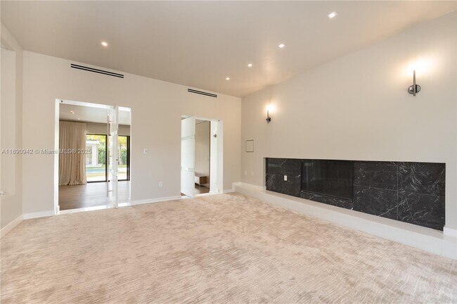 Building Photo - 11200 SW 60th Ave