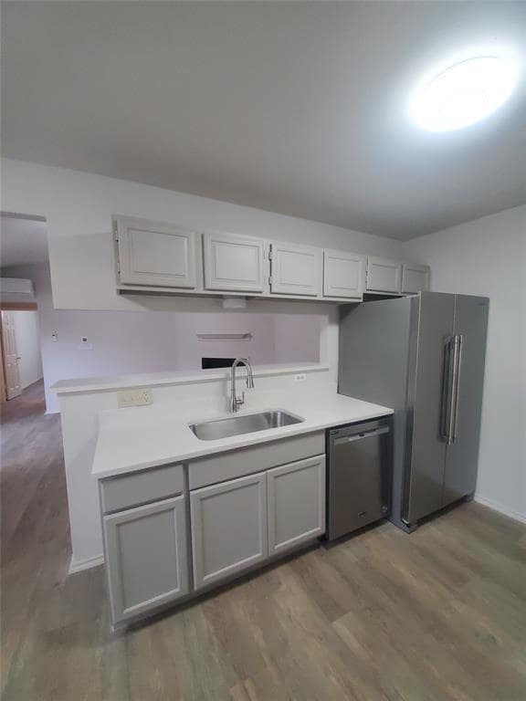 Building Photo - 6909 Hyland Cir