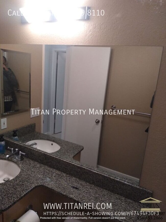 Building Photo - 1631 10th St