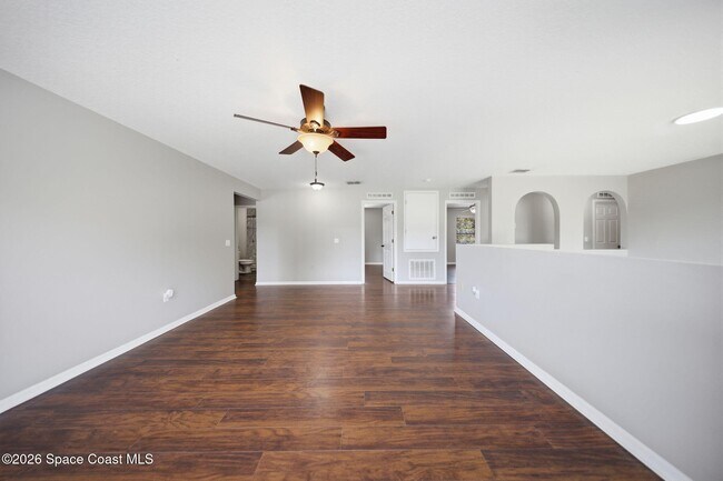 Building Photo - 1116 Myrtle Lake View Dr