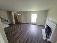 Living Room - 456 Blackstone Dr
