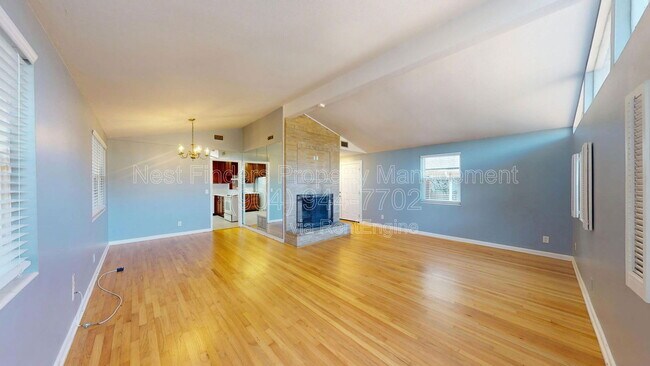 Building Photo - 3950 San Clerc Rd