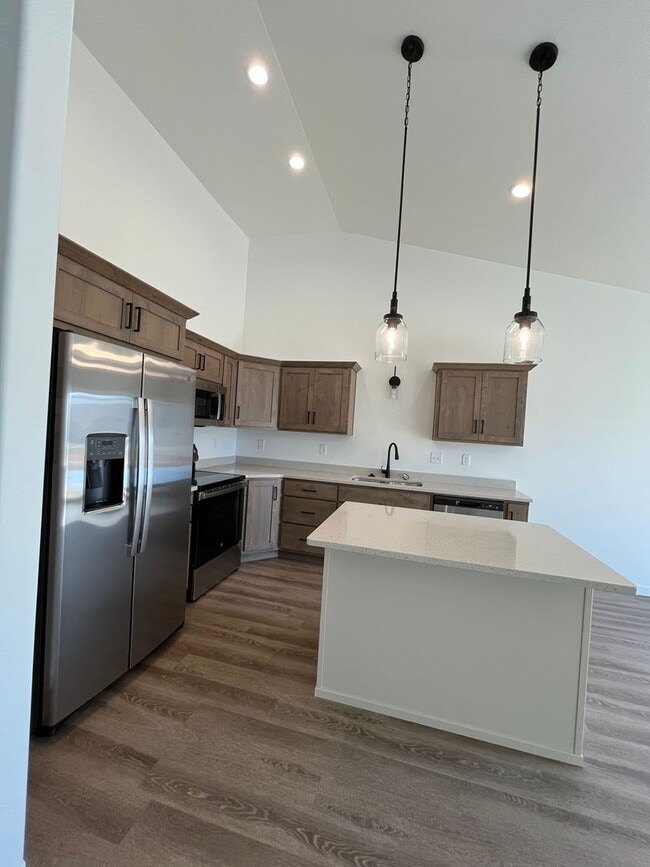 Building Photo - The Wilds Townhomes