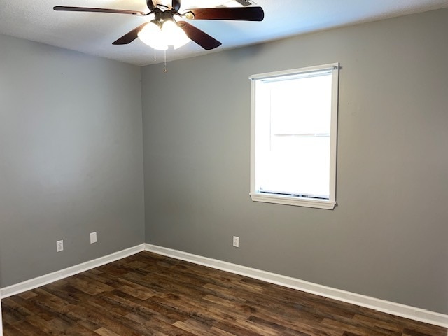 Building Photo - 805 Baywood Dr