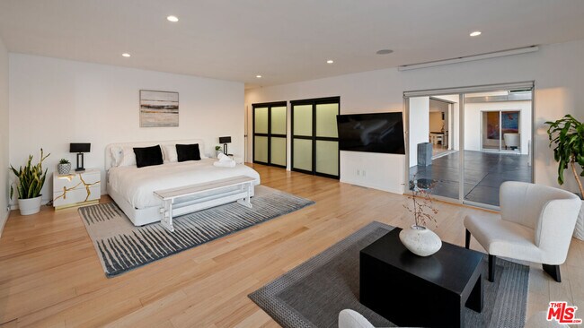 Building Photo - 10134 Angelo View Dr