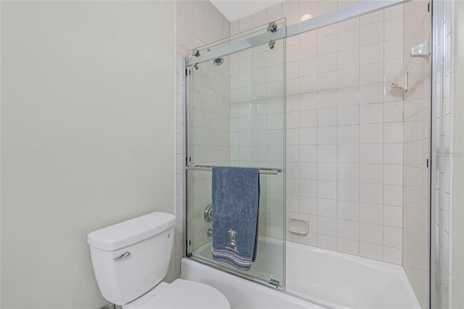 Building Photo - 3313 Sunset Key Cir