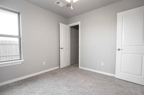 Building Photo - 13045 NE 9th St