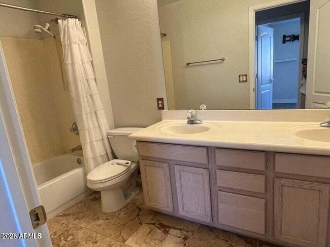 Building Photo - 13782 W Vernon Ave