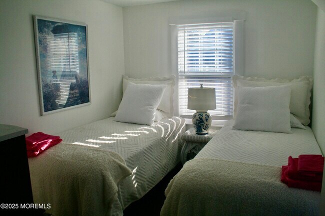 Building Photo - 312 Boston Blvd