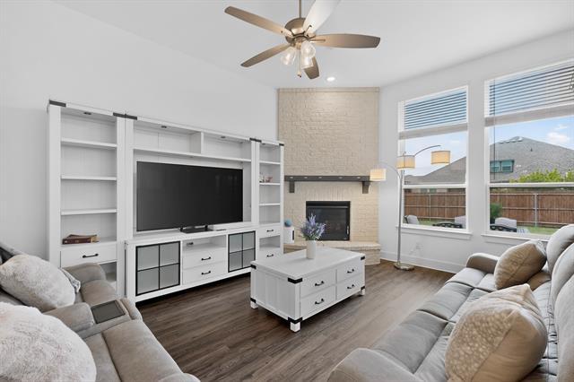 Building Photo - 15049 Chipwood Dr