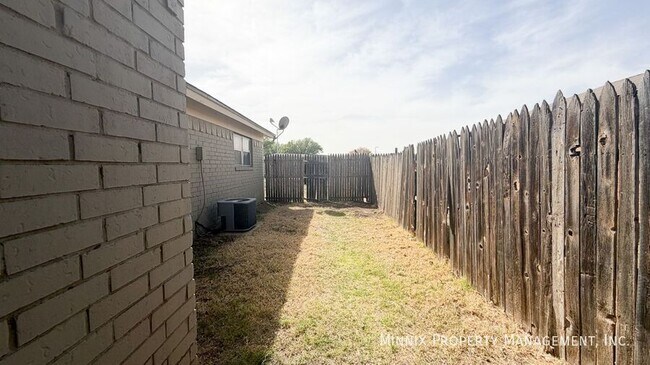 Building Photo - 7306 Avenue W