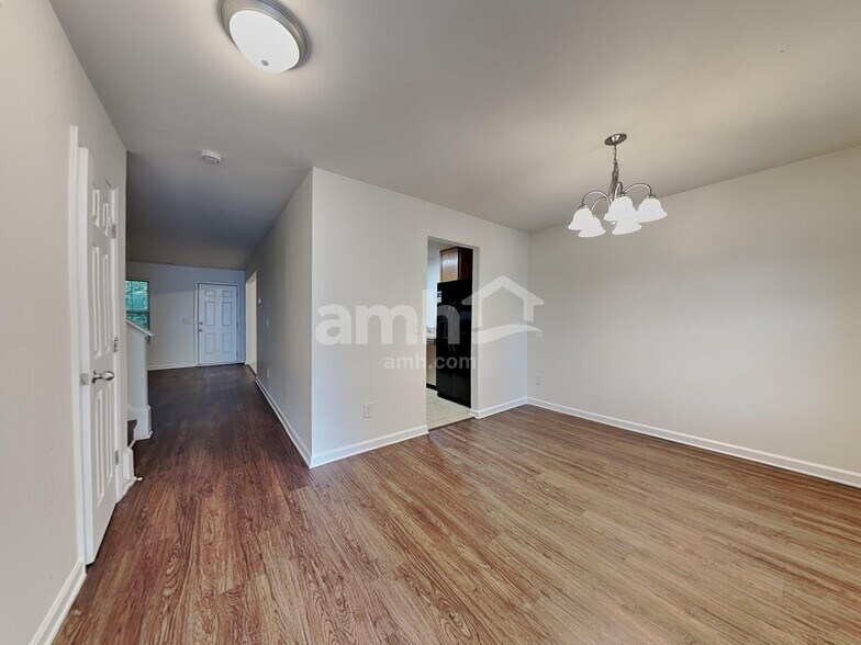 Building Photo - 3309 Vallejo Trl