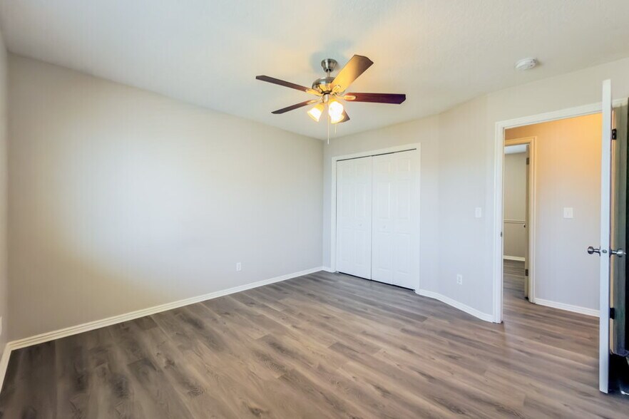 Building Photo - 1847 N 725 W