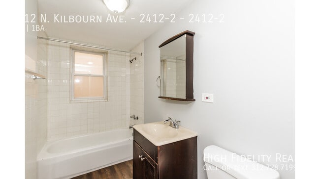 Building Photo - 2412 N Kilbourn Ave