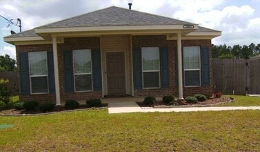 Building Photo - 3/2 Brick Home in Copeland Island