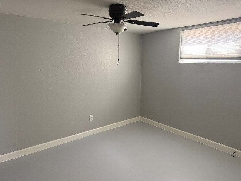 Building Photo - 19 Bonfoy Ave