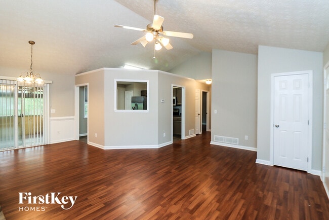 Building Photo - 167 Fairview Oak Trail