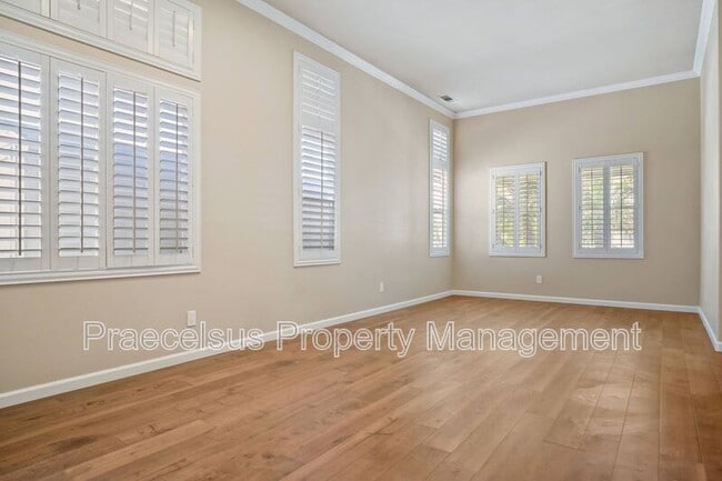 Building Photo - 1710 Ravenrock Ct