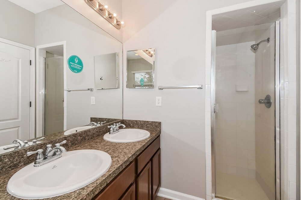 Building Photo - 11997 Alexandra Dr