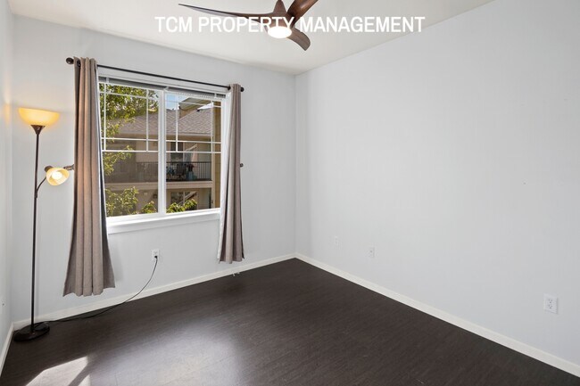 Building Photo - 15026 40th Pl W