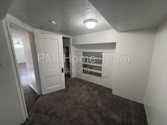 Building Photo - 567 E 4400 S