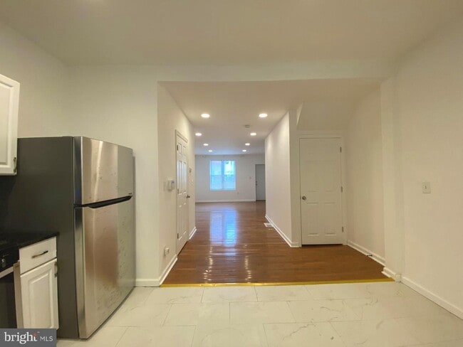 Building Photo - 2510 Manton St