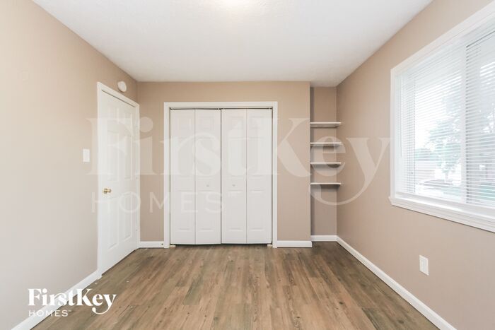 Building Photo - 7639 Gunyon Dr