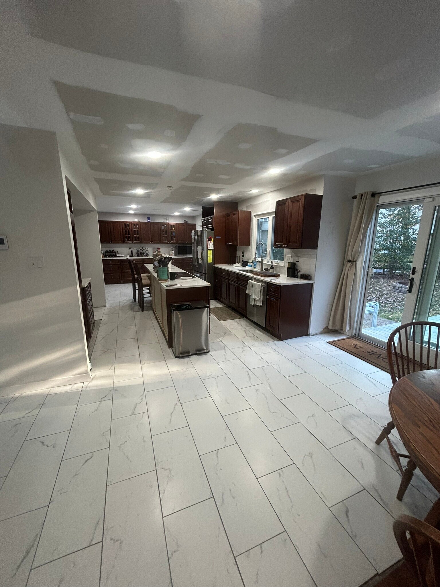 Kitchen - 6610 Cottontail Ct