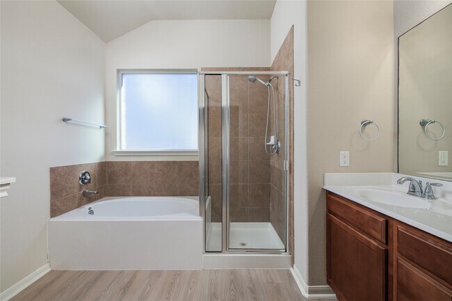 Building Photo - 171 Black Swan Pl