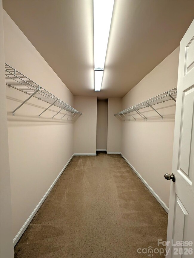 Building Photo - 12444 Caracara Ct