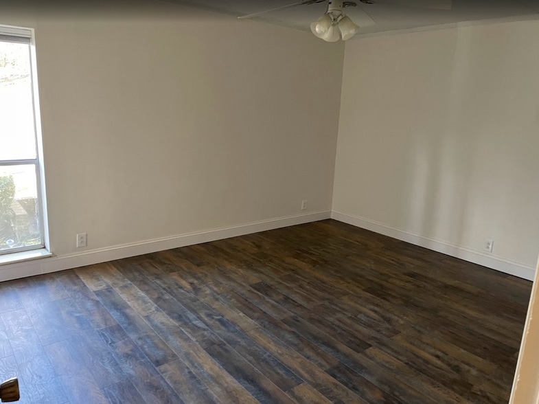 Second bedroom - 8514 Madrid Ct
