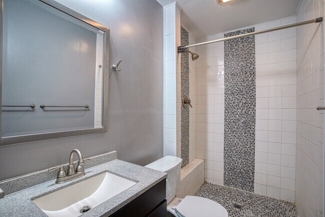 Building Photo - 152 Keith Dr