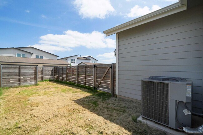 Building Photo - 9124 Cattle Baron Path