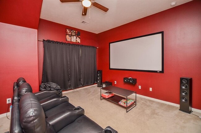 Building Photo - 24923 Diamond Ranch Dr