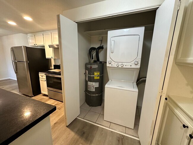 Building Photo - 1BR/1BA in Gated Community w/ Garage + In-Unit Laundry | Prime Chula Vista Location (91910)