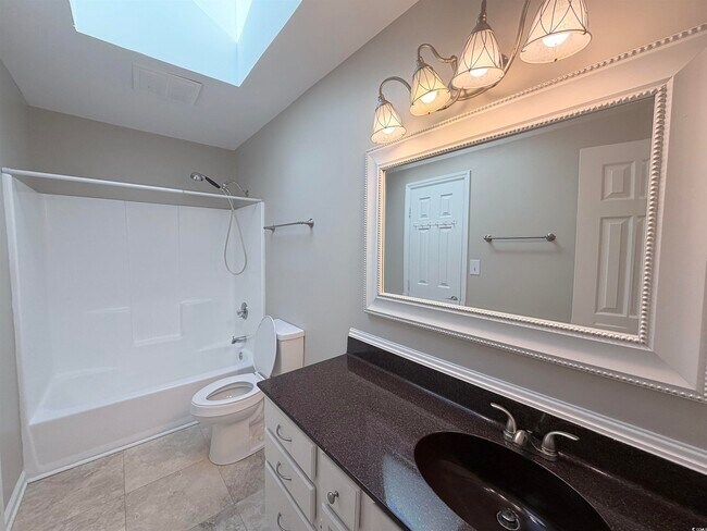 Building Photo - 6517 Valene Ct