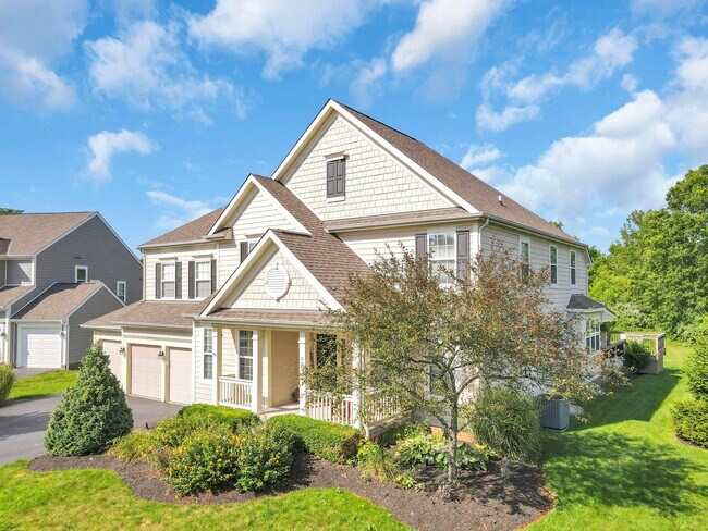 Building Photo - 7090 Dean Farm Rd