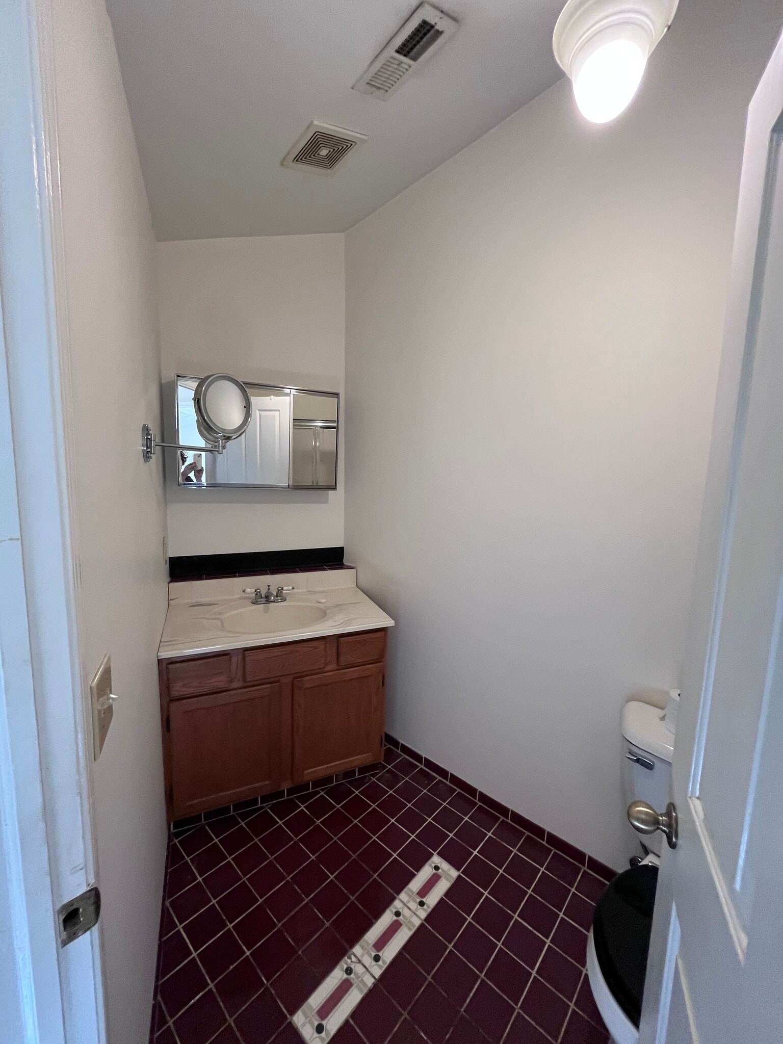 Bathroom - 2873 Colerain Ave