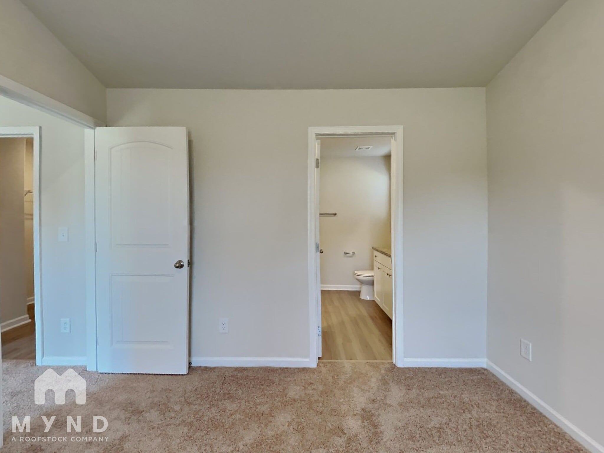 Building Photo - 293 Royal Mdw Dr
