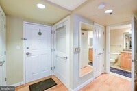 Building Photo - 777 7th St NW