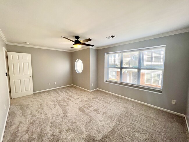 Master Bedroom - 3315 Weston St