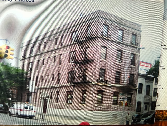 Building Photo - 31-04 32nd St