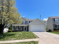 Building Photo - Large Home for rent in Bellevue